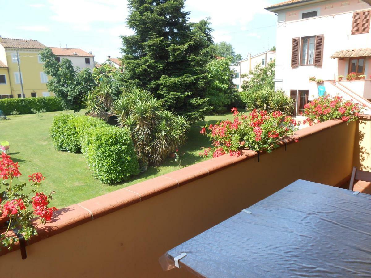 Casa Vacanze Orsi Lucca Exterior foto