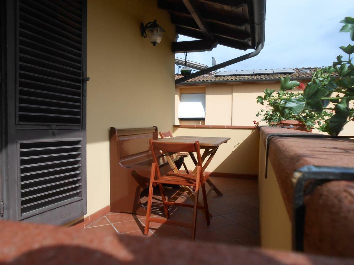 Casa Vacanze Orsi Lucca Exterior foto